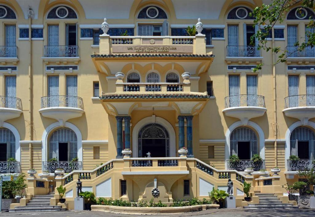 Bizu Royal Hotel Cidade de Ho Chi Minh Exterior foto