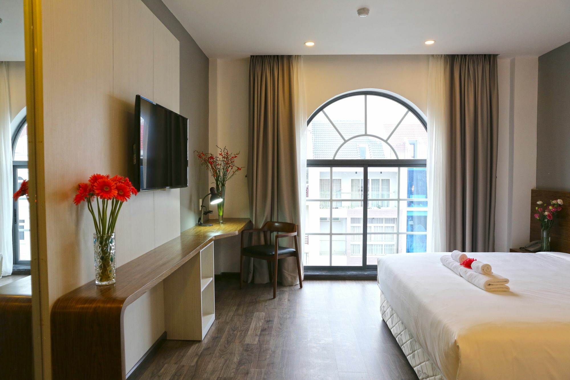Bizu Royal Hotel Cidade de Ho Chi Minh Exterior foto