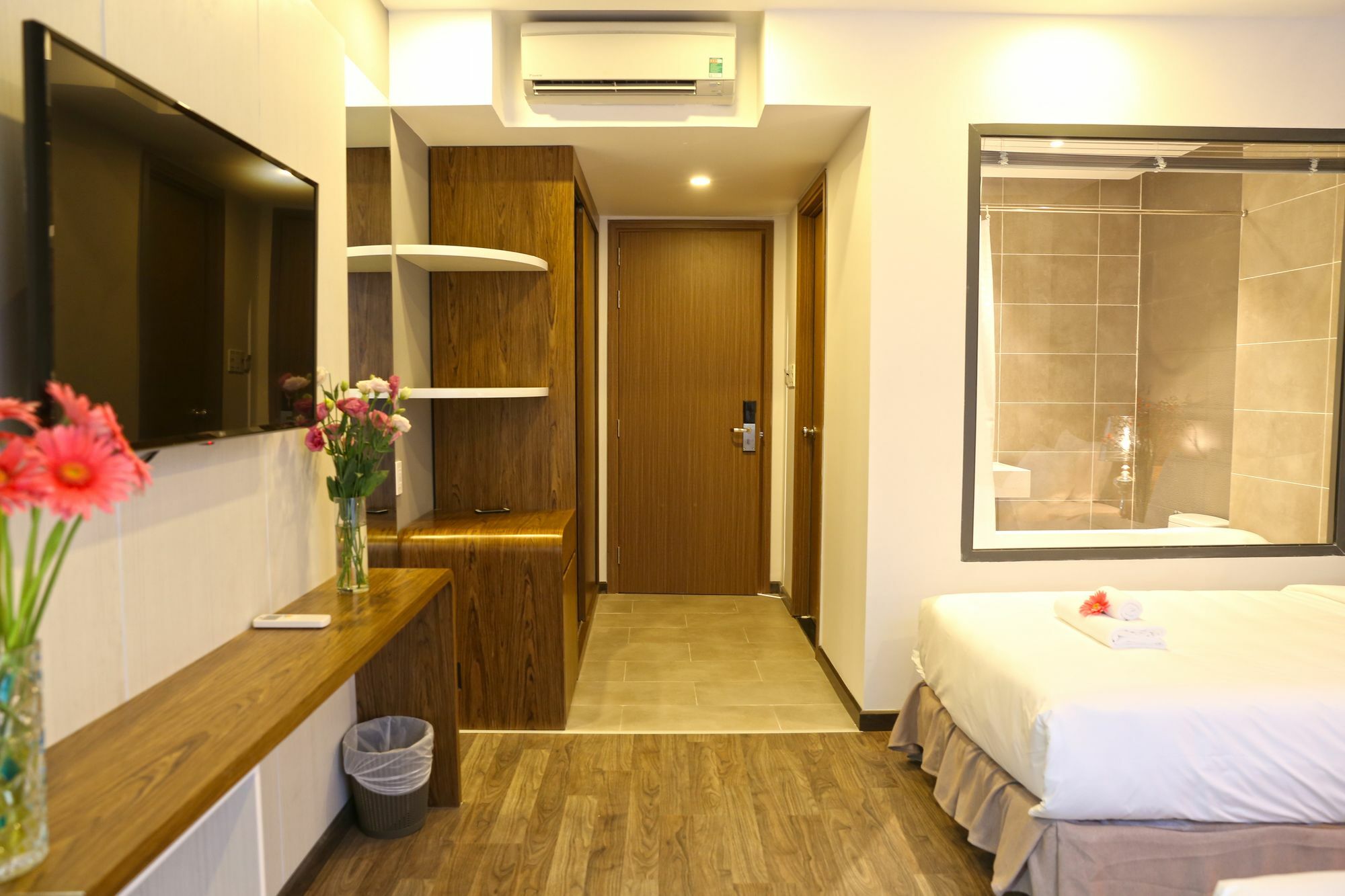 Bizu Royal Hotel Cidade de Ho Chi Minh Exterior foto
