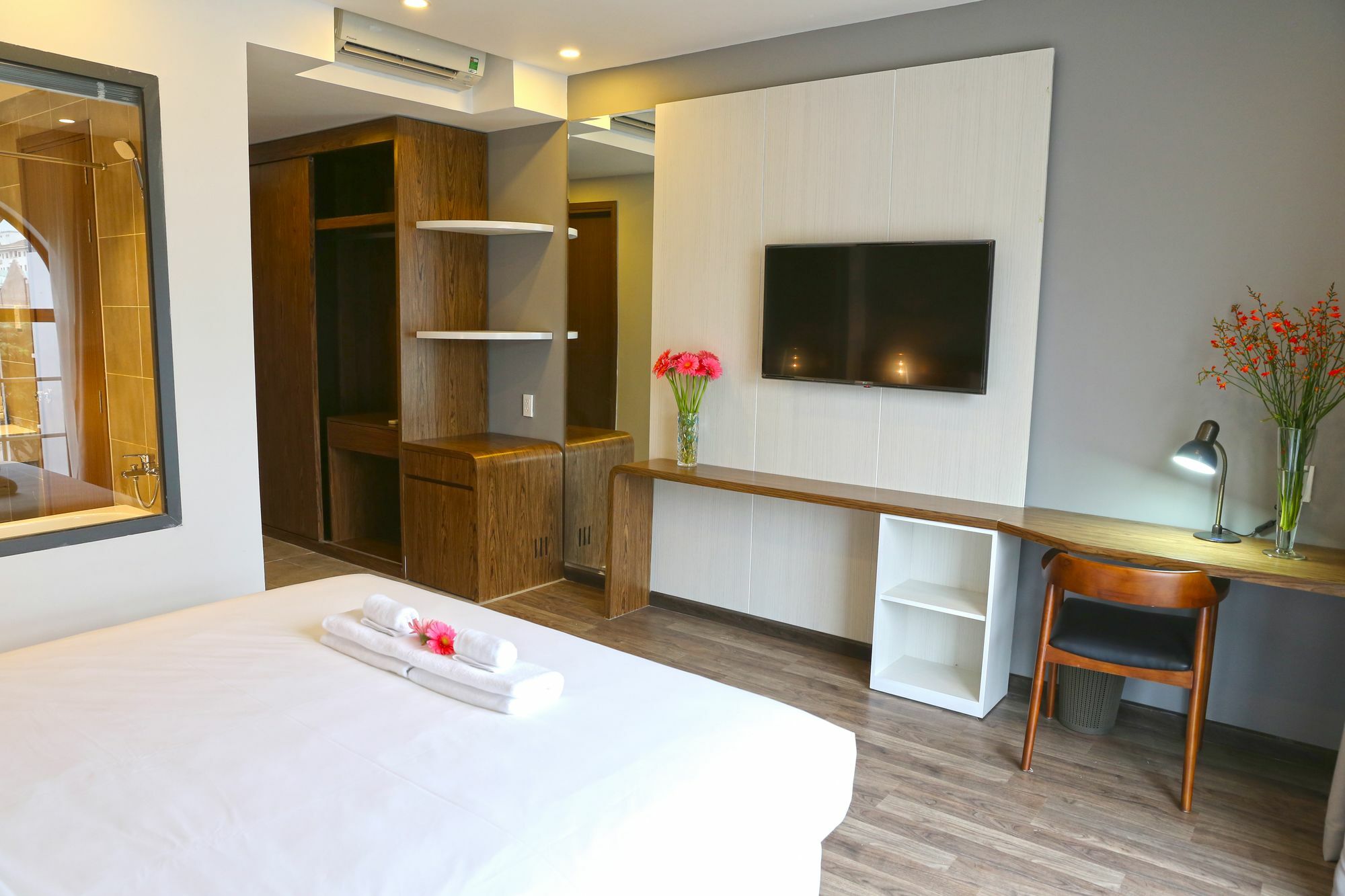 Bizu Royal Hotel Cidade de Ho Chi Minh Exterior foto